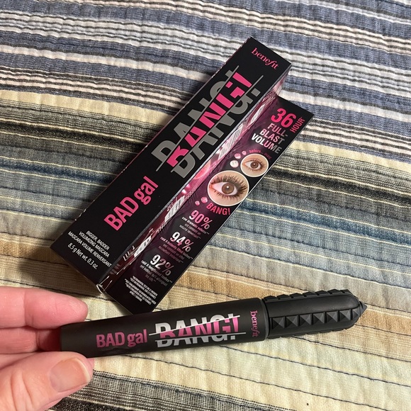 NEW BADGAL BANG MASCARA, new in original box - Picture 1 of 7